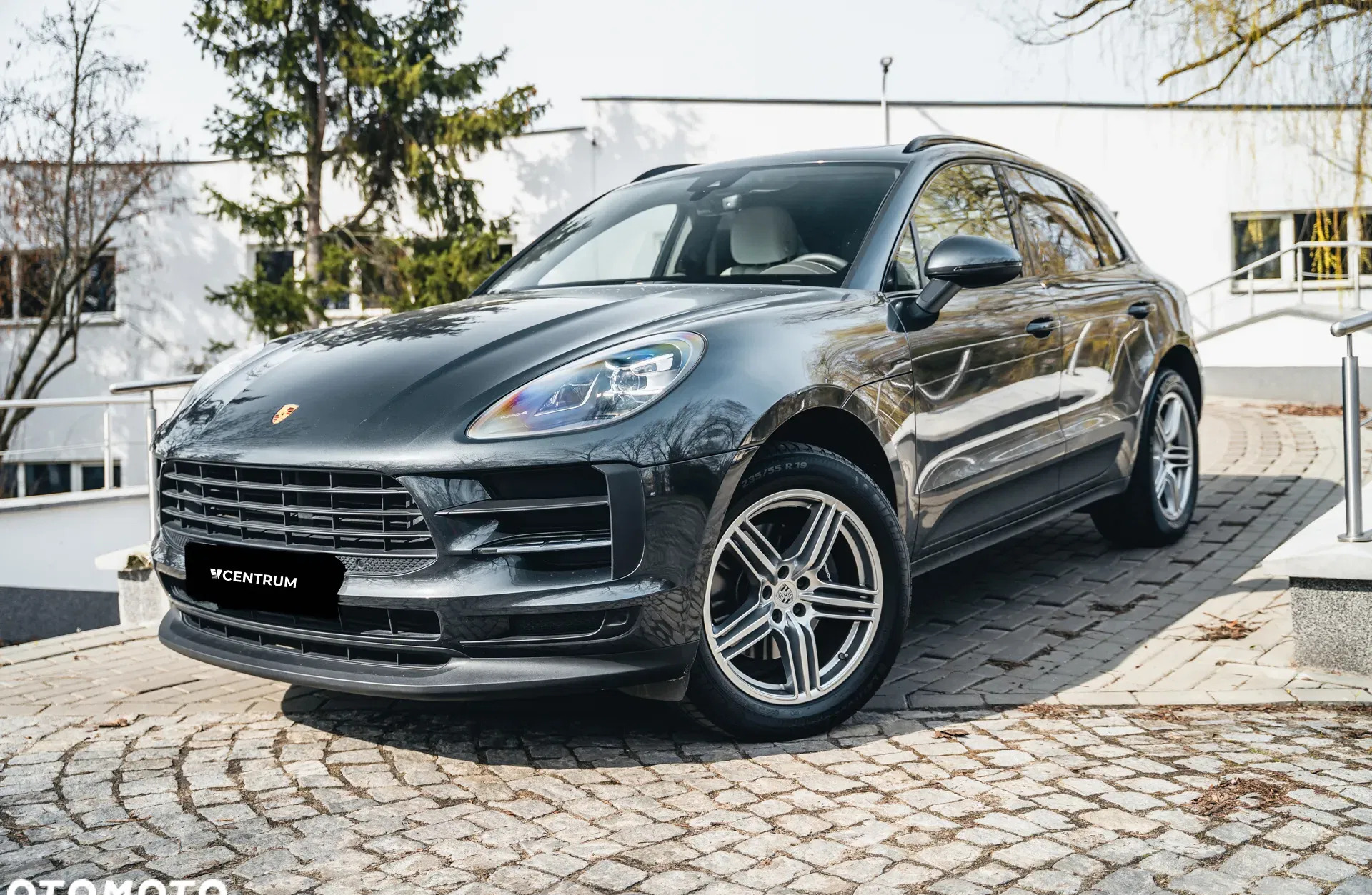 porsche macan leśnica Porsche Macan cena 269900 przebieg: 11920, rok produkcji 2019 z Leśnica